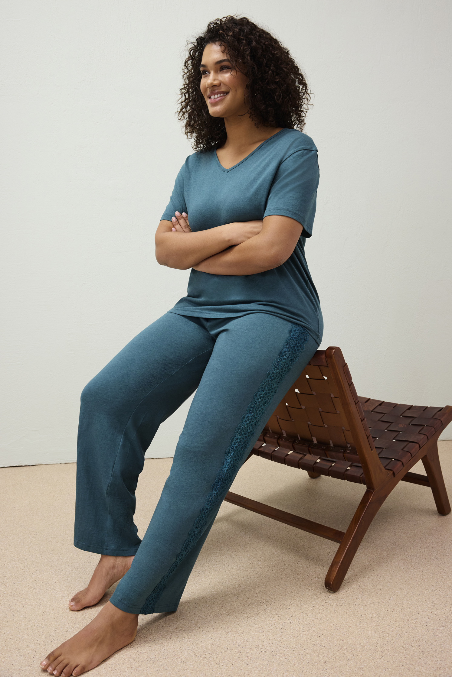 Bequemer türkisfarbener Pyjama aus weichem Stoff